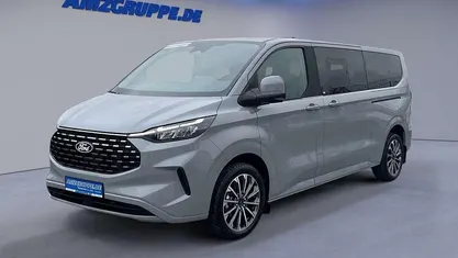 Gebraucht Ford Tourneo Titanium X 170 PS (125 kW) 2025 Van / Kleinbus