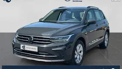 Gebraucht VW Tiguan Life 190 PS (139 kW) 2022 Uranograu SUV