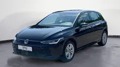 Grenadillschwarz metallic Gebraucht 2024 VW Golf VIII Life Limousine | 24.960 € (Fairer Preis)