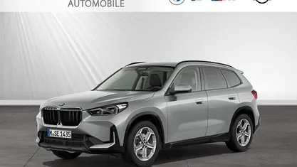 Gebraucht BMW X1 Efficient Dynamics 170 PS (125 kW) 2025 Spacesilber metallic SUV