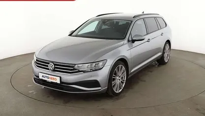 Gebraucht VW Passat 150 PS (110 kW) 2020 Grau Kombi