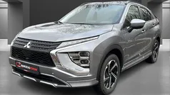 Grau Gebraucht 2023 Mitsubishi Eclipse Cross Plus SUV | 25.900 € (Fairer Preis)