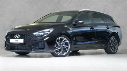 Gebraucht Hyundai i30 N Line 160 PS (117 kW) 2024 Phantom black Kombi