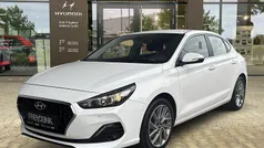 Polar white Gebraucht 2019 Hyundai i30 Trend Limousine | 14.999 € (Fairer Preis)