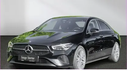 Gebraucht Mercedes CLA200 Progressive 163 PS (119 kW) 2025 Unilack nachtschwarz Coupé