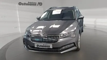 Gebraucht Skoda Superb Ambition 156 PS (114 kW) 2022 Kombi