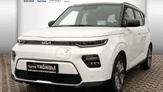 Schneeweiss/fusion black Gebraucht 2024 Kia Soul EV Inspiration SUV | 28.930 € (Guter Preis)