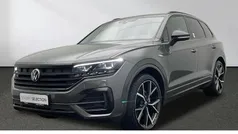 Grau Gebraucht 2023 VW Touareg R-line SUV | 65.480 € (Fairer Preis)