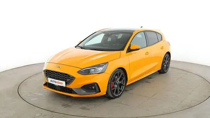 Gebraucht Ford Focus ST 280 PS (205 kW) 2020 Orange Limousine