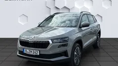 Grau Neu 2024 Skoda Karoq Tour SUV | 37.990 € (Fairer Preis)