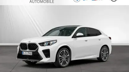 Gebraucht BMW X2 M Sport 163 PS (119 kW) 2025 Alpinweiss SUV