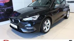 Midnight schwarz Gebraucht 2024 Seat Leon FR Limousine | 26.480 € (Fairer Preis)