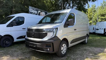 Neu Renault Master 170 PS (125 kW) 2025 Silber Van