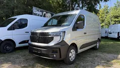 Silber Neu 2025 Renault Master Van | 38.990 € (Fairer Preis)