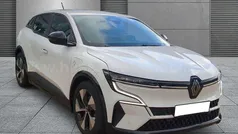 Gebraucht 2022 Renault Mégane Equilibre Limousine | 21.290 € (Fairer Preis)