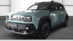 Hautsdefrancegrün, black pearlschwarz metallic Neu 2025 Renault 4 E-Tech Iconic SUV | 38.850 € (Fairer Preis)
