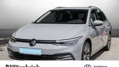 Gebraucht 2024 VW Golf VIII Move Kombi | 27.490 € (Fairer Preis)