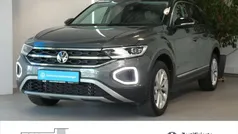 Gebraucht 2024 VW T-Roc Style SUV | 29.890 € (Fairer Preis)