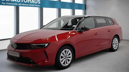 Rot Gebraucht 2023 Opel Astra Business Elegance Kombi | 18.690 € (Fairer Preis)