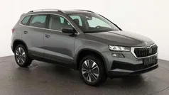Gebraucht 2025 Skoda Karoq Selection SUV | 34.395 € (Fairer Preis)