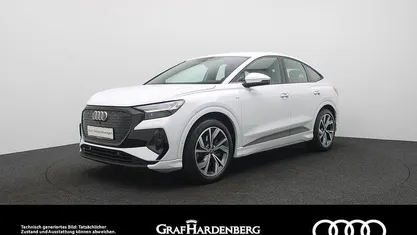Gletscherweiß metallic Gebraucht 2022 Audi Q4 Sportback e-tron Ambiente SUV | 30.980 € (Fairer Preis)