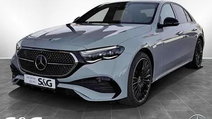 Gebraucht 2025 Mercedes E220 AMG Limousine | 84.599 €