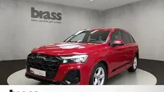 Chilirot metallic Gebraucht 2025 Audi Q7 Ambiente SUV | 65.400 € (Fairer Preis)