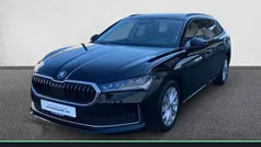 Ebony schwarz metallic met. Gebraucht 2024 Skoda Superb Selection Kombi | 32.990 € (Fairer Preis)