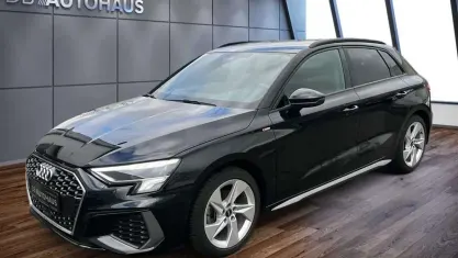Używany Audi A3 S-Line 150 KM (110 kW) 2024 Czarny Sedan/Limuzyna