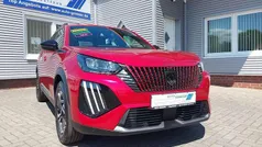 Rot Gebraucht 2023 Peugeot 2008 Allure SUV | 22.490 € (Guter Preis)
