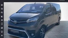 Gebraucht 2023 Toyota Proace Verso Team Kombi | 43.780 € (Fairer Preis)