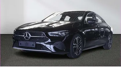 Gebraucht Mercedes CLA180 136 PS (100 kW) 2024 Unilack nachtschwarz Limousine