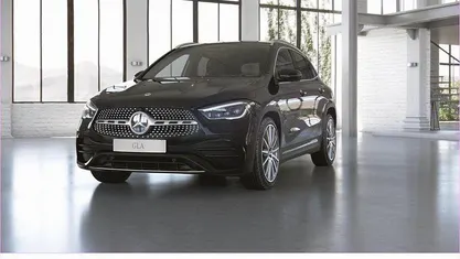 Schwarz Gebraucht 2020 Mercedes GLA250 AMG line SUV | 32.970 € (Fairer Preis)