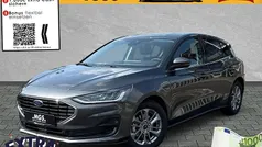 Magneticgrau (metallic) Neu 2025 Ford Focus Titanium Limousine | 26.590 € (Fairer Preis)