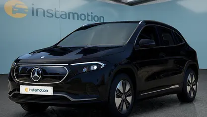 Schwarz Gebraucht 2021 Mercedes EQA250 SUV | 29.749 € (Fairer Preis)