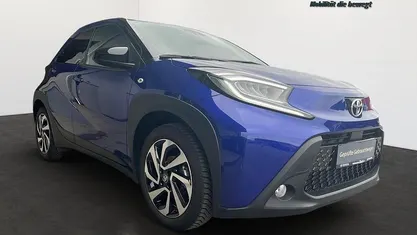 Gebraucht Toyota Aygo X Pulse 72 PS (52 kW) 2024 Blau SUV