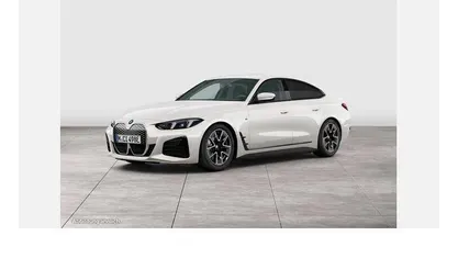 Second-hand BMW i4 Sport Line 250 kW (340 CP) 2025 Alb Berlinǎ