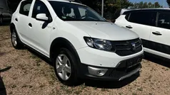 Blanc glacier Gebraucht 2016 Dacia Sandero Prestige Kleinwagen | 11.990 € (Teuer)