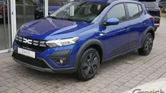 Ironblau metallic Gebraucht 2025 Dacia Sandero Expression Kleinwagen | 18.605 € (Fairer Preis)