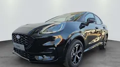 Agate black metallic Gebraucht 2025 Ford Puma ST-Line SUV | 26.990 € (Fairer Preis)