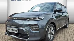 Grau Gebraucht 2024 Kia Soul EV Inspiration SUV | 28.930 € (Guter Preis)