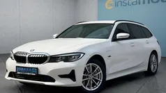 Gebraucht 2022 BMW 330e Kombi | 28.249 € (Superpreis)