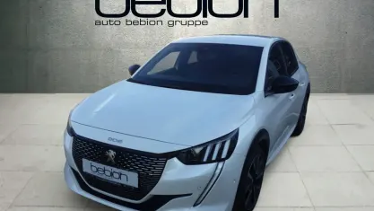 Gebraucht Peugeot 208 GT 131 PS (96 kW) 2022 Weiß Kleinwagen