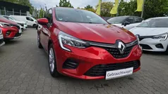 Rot Gebraucht 2020 Renault Clio V Limousine | 11.888 € (Guter Preis)