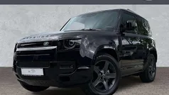 Schwarz Gebraucht 2024 Land Rover Defender SE Dynamic SUV | 78.958 € (Fairer Preis)