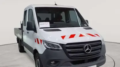 Gebraucht Mercedes Sprinter 170 PS (125 kW) 2022 Arktisweiß Van