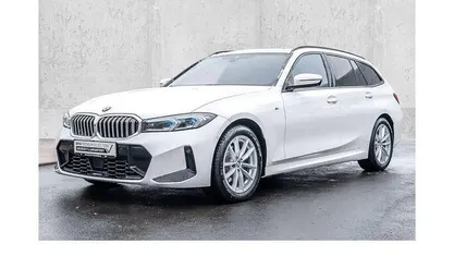 Gebraucht BMW 320 M Sport 184 PS (135 kW) 2025 Weiß Kombi