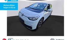 Weiß Gebraucht 2021 VW ID.3 Pro Kleinwagen | 23.770 € (Fairer Preis)