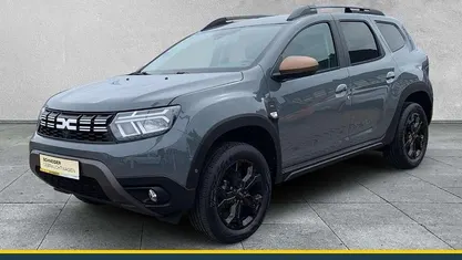 Grau Gebraucht 2023 Dacia Duster Extreme SUV | 20.290 € (Fairer Preis)