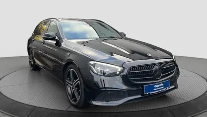 Schwarz Gebraucht 2021 Mercedes E200 Avantgarde Kombi | 32.400 € (Guter Preis)